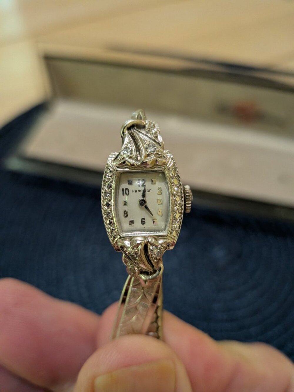 Vintage Hamilton Ladies White Gold Filled Art Deco Manual Wind Watch w/ Box - Picture 4 of 7